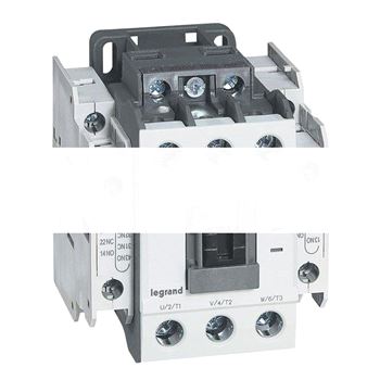 Контактор CTX3 3P 32A 2НО2НЗ 230V AC