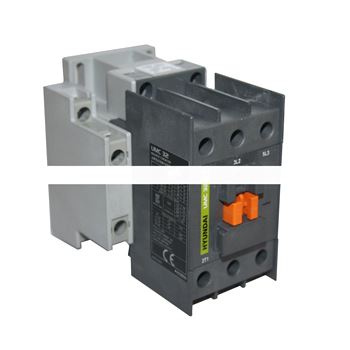 Магнитный контактор UMC32 11NS D024 15 кВт 32A напряжение катушки DC 24B