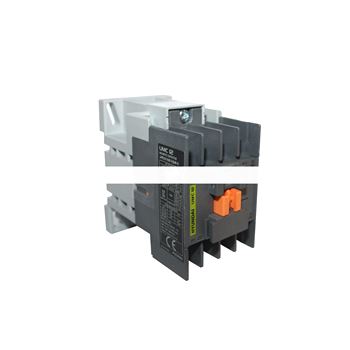 Магнитный контактор UMC9 10NS D024 4 кВт 9A напряжение катушки DC 24B
