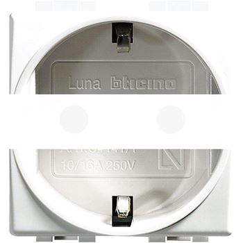 Розетка Schuko 16A 250V AC с защитными шторками