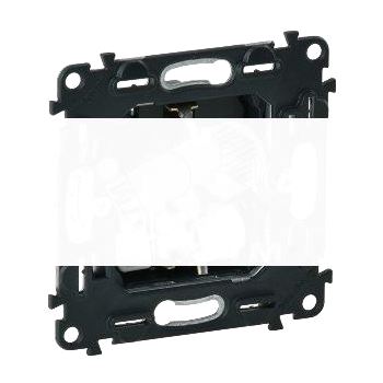 Valena INMATIC Розетка силовая 2К+З 16А 250В безвинтовые зажимы